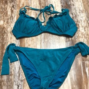 Betsey Johnson ruffle bottom Bikini